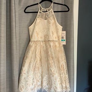 Girls size 16 formal dress
